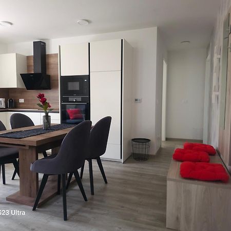 Prima Countryside Apartments ゴレンスカ地方 エクステリア 写真