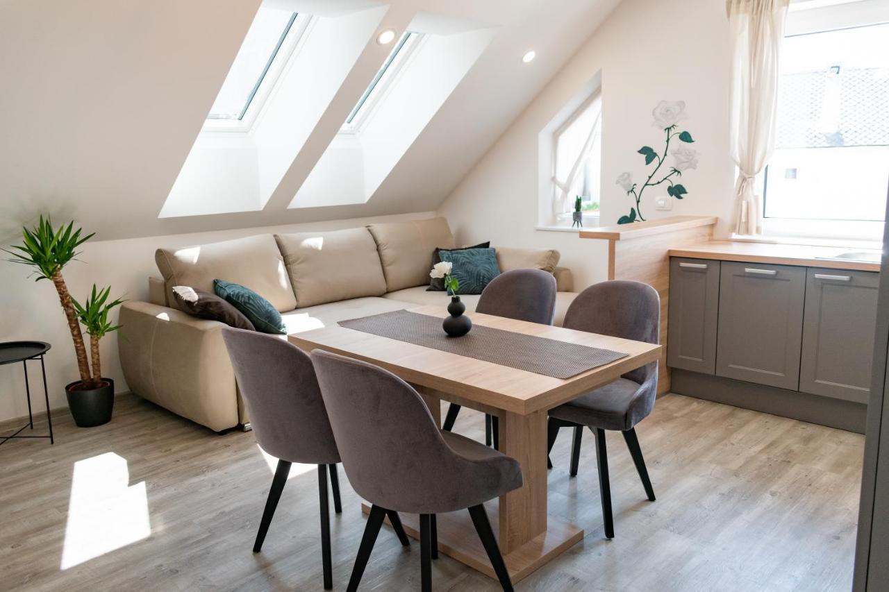 Prima Countryside Apartments ゴレンスカ地方 エクステリア 写真