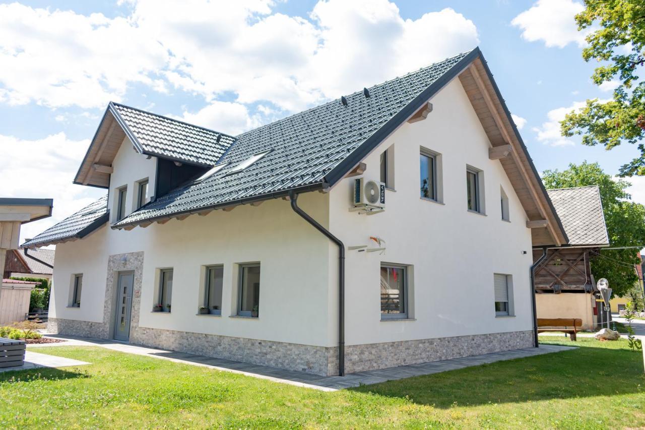 Prima Countryside Apartments ゴレンスカ地方 エクステリア 写真