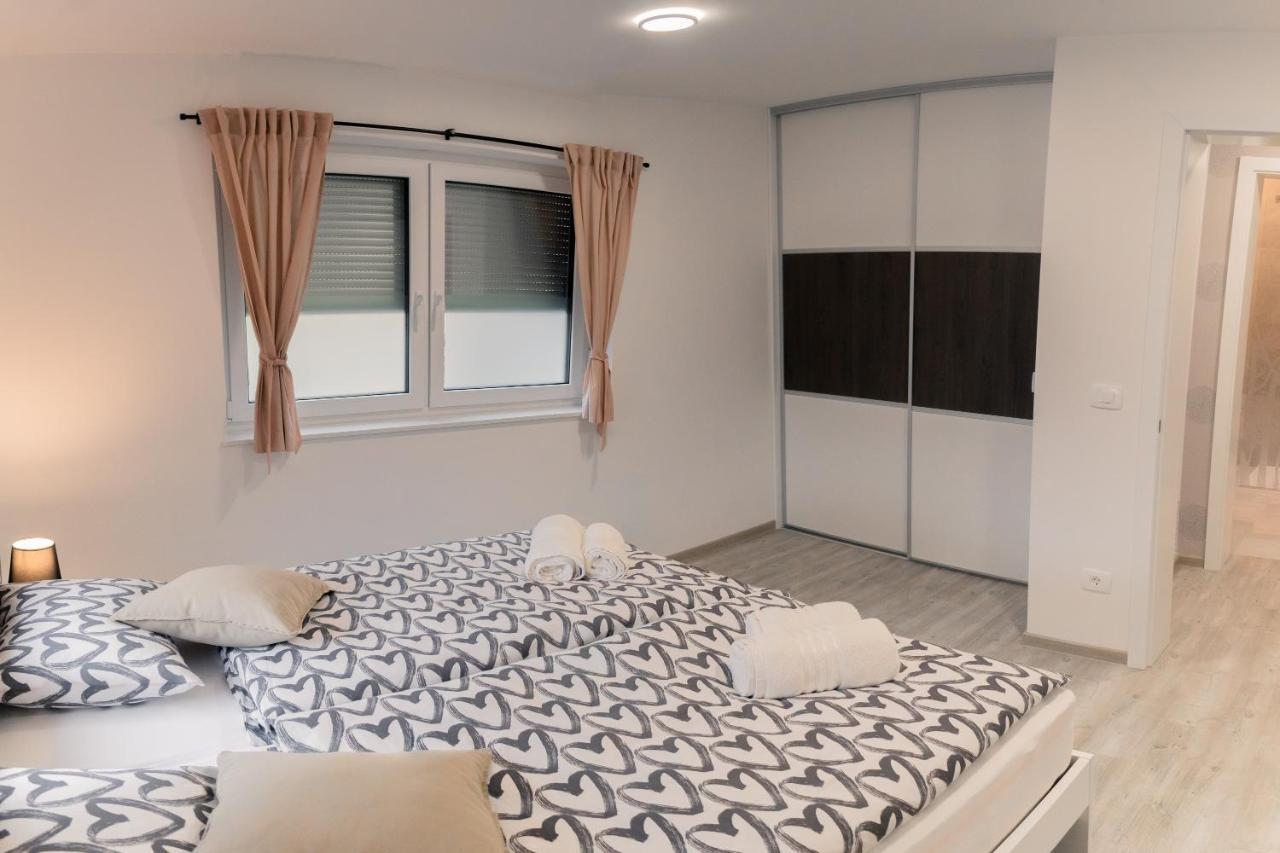 Prima Countryside Apartments ゴレンスカ地方 エクステリア 写真