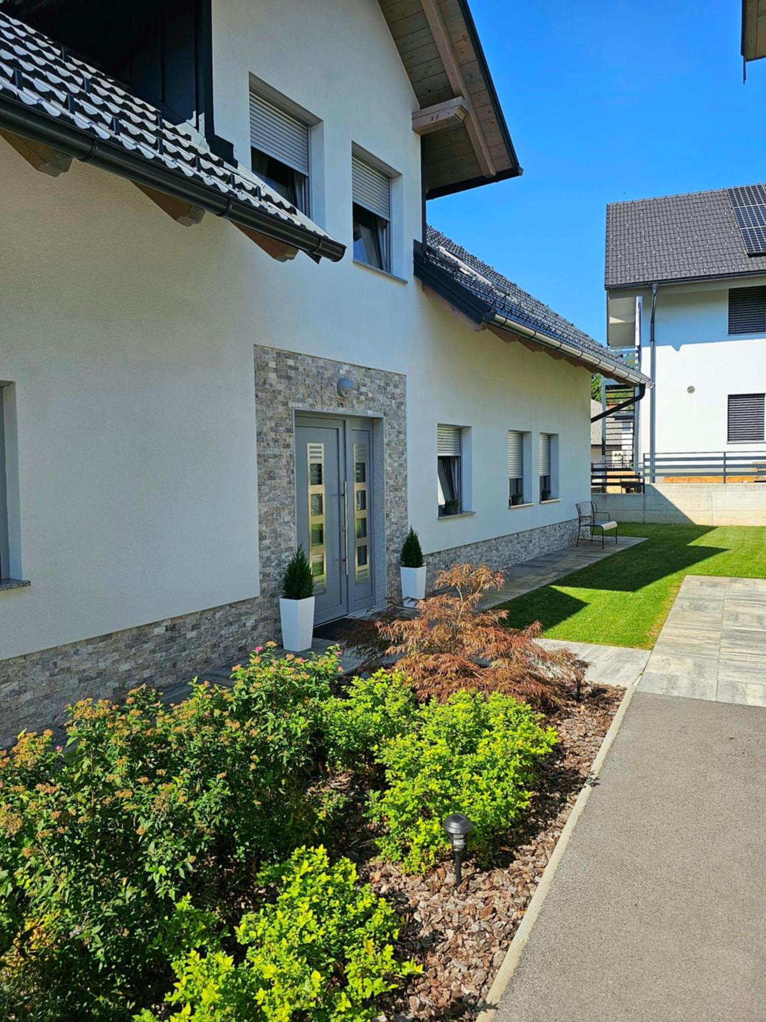 Prima Countryside Apartments ゴレンスカ地方 エクステリア 写真